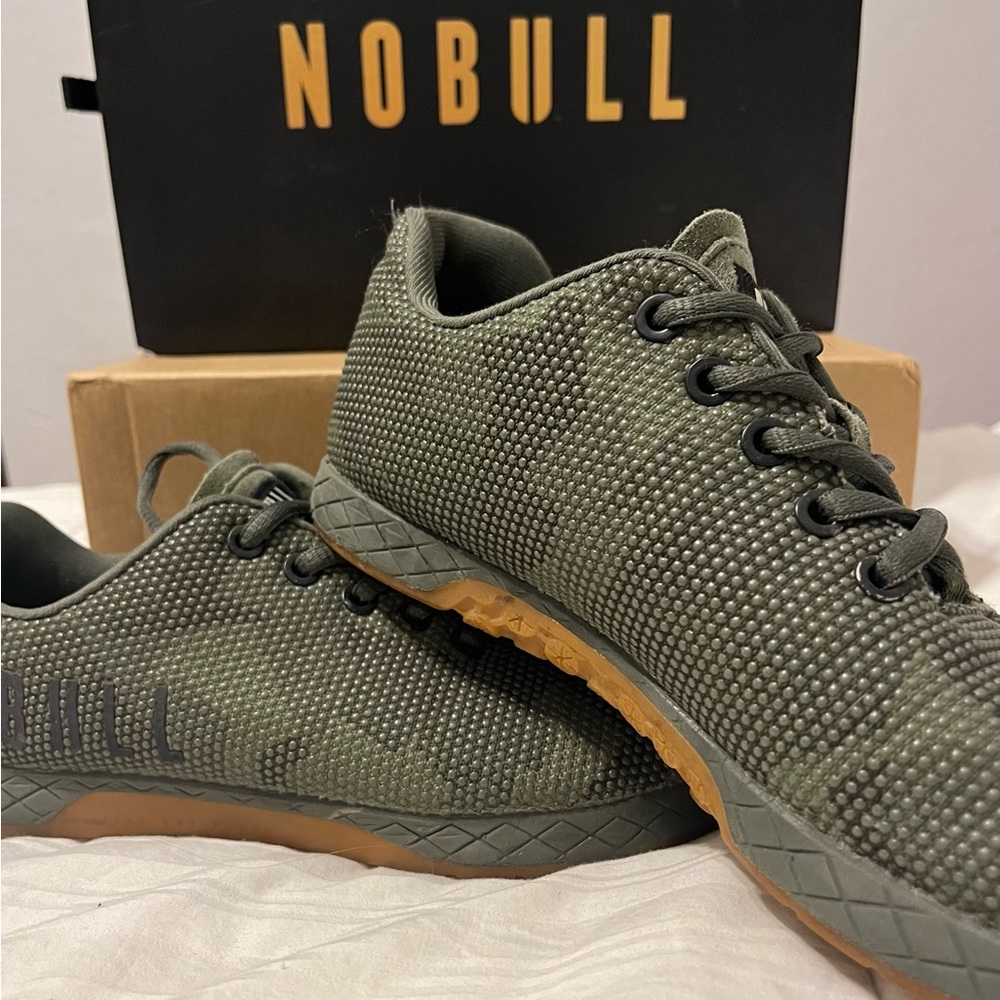 Nobull athletic trainers. Women’s 8.5/men’s 7. Great condition.